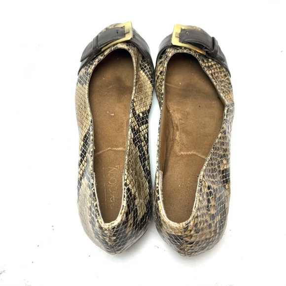AEROSOLES AEROLOGY Snake Print Flats Shoes sz 6.5 - Picture 11 of 12